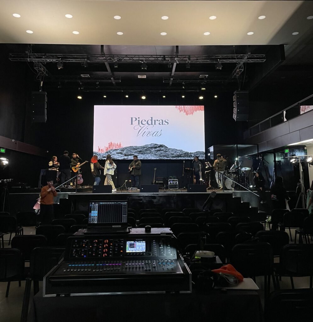 Loui Live Mix Template - M32/X32 SHOW